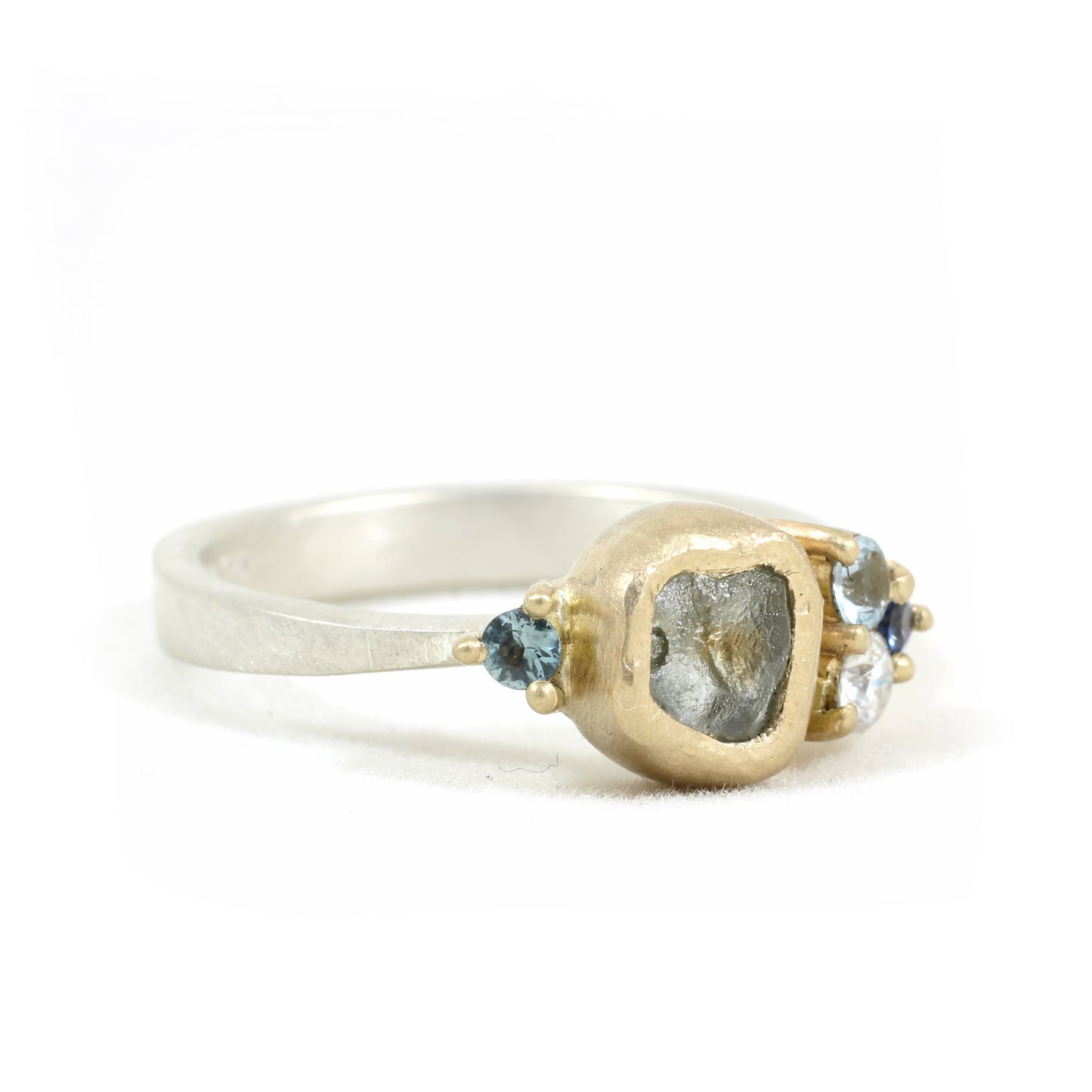 Montagne ring - Raw Montana Sapphire ring