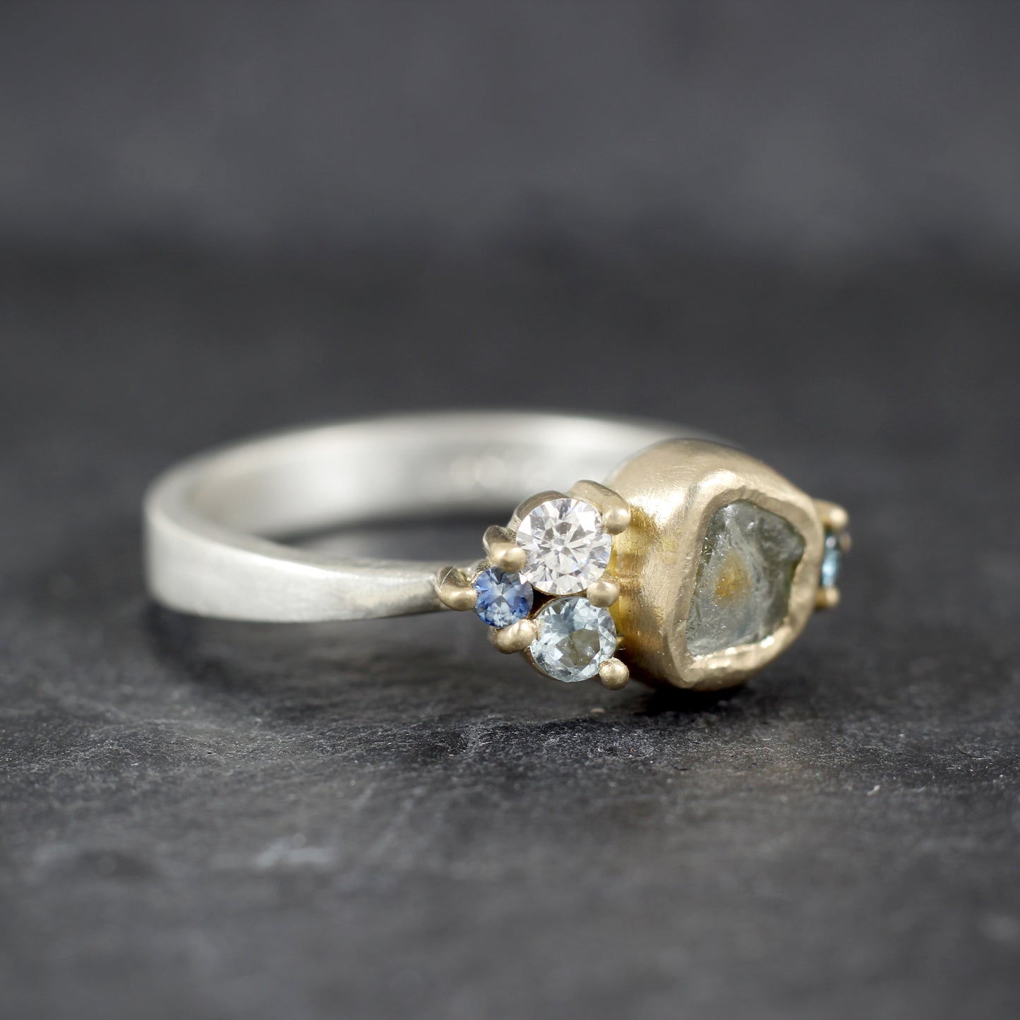 Montagne ring - Raw Montana Sapphire ring