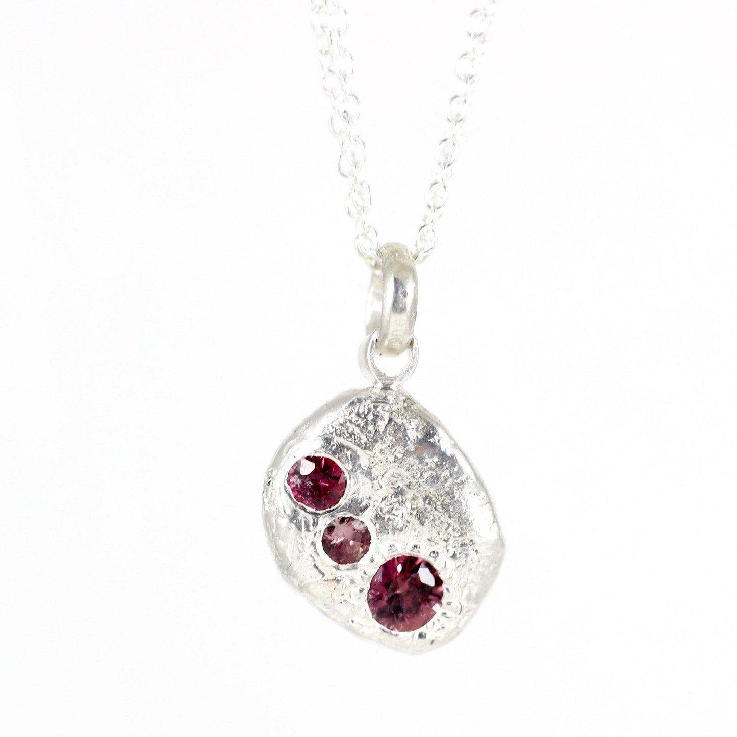 Elara Necklace