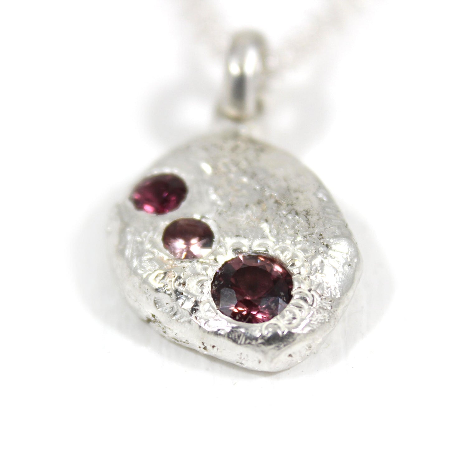 Elara Necklace